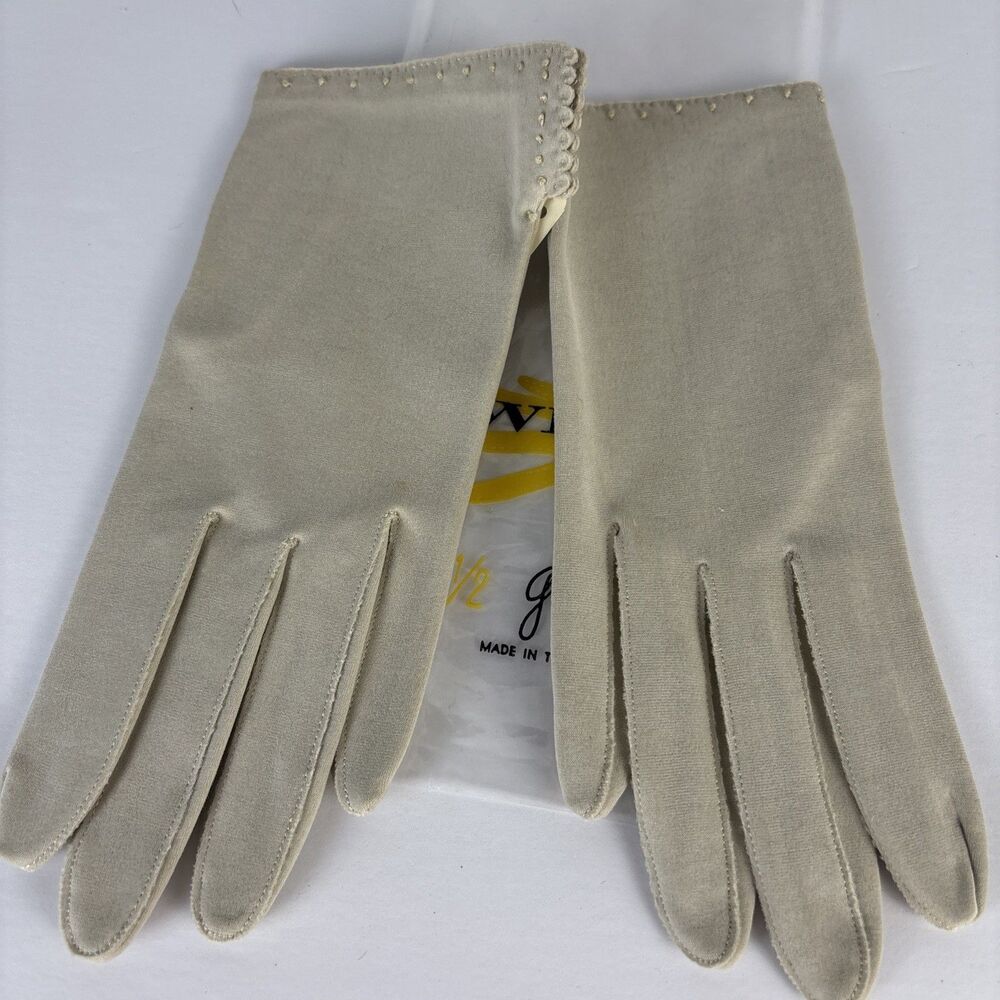 VTG Fownes Gloves Sand Tan Size 7.5 100% Cotton NWT NOS Wrist Length